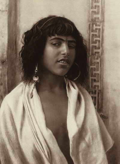 Algeri, Ragazza Berbera da European Photographer