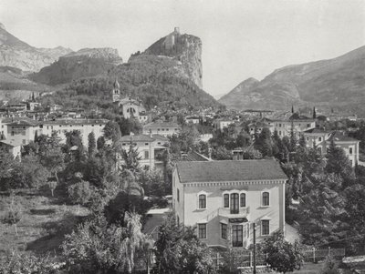 Arco (foto in bianco e nero) da European Photographer