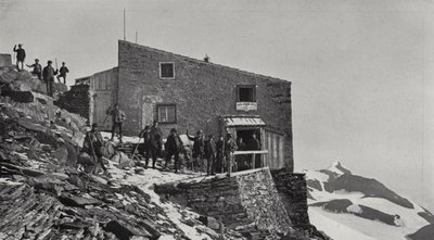 Erzherzog Johann-Hütte, verso il Wiesbachhorn (foto in bianco e nero) da European Photographer