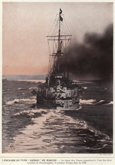 La squadra del tipo "Nassau" in marcia da European Photographer