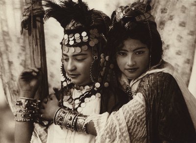 Ragazze danzanti "Ouled Nail" da European Photographer