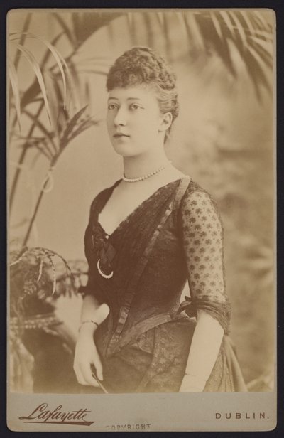 Ritratto, Principessa Louise Victoria, Principessa Reale, figlia maggiore di Re Edoardo VII, sposata con il 6° Conte di Fife (foto in b/n) da European Photographer