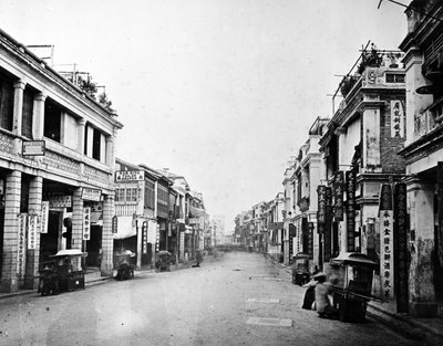Queens Road, Hong Kong, c.1875 da European Photographer