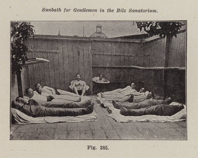 Bagno di sole per signori nel Sanatorio Bilz da European Photographer