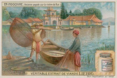 Antica Pagoda sul Fiume dei Profumi in Vietnam da European School
