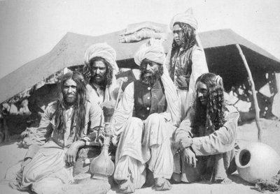 Un gruppo di Brahui dell