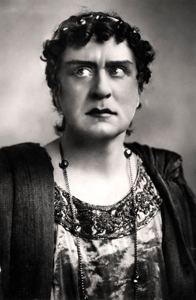 Herbert Beerbohm Tree, attore inglese, 1906 da F. W. Burford