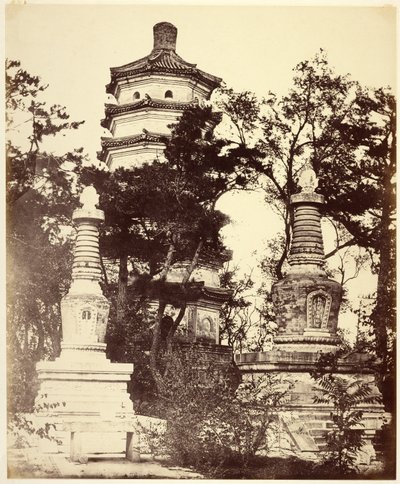 [Pagoda sulla collina - Palazzo d