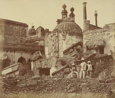 La Miniera nel Chattar Manzil Esplosa dal Nemico al Primo Attacco del Generale Henry Havelock da Felice Beato