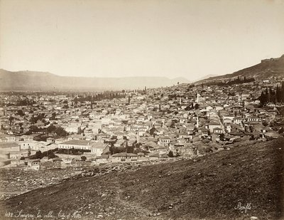 Veduta di Smirne in Turchia da Félix Bonfils