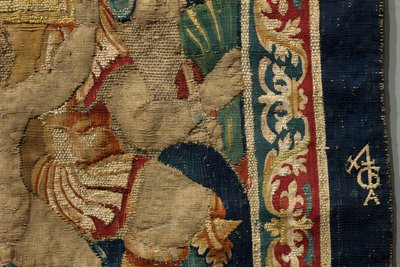Arazzo che mostra le conquiste del re Alfonso V del Portogallo (Conquistas de Alfonso V de Portugal), Tournai (dettaglio) da Flemish School