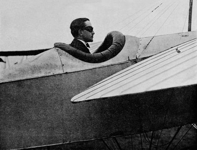 Un grande pilota di cross-country: Mr WB Rhodes-Moorhouse, 1912 1933 da Flight Photo