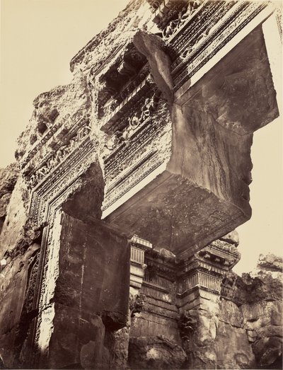 Porta del Tempio di Giove (Pietra Cadente) - (Balbek) da Félix Bonfils