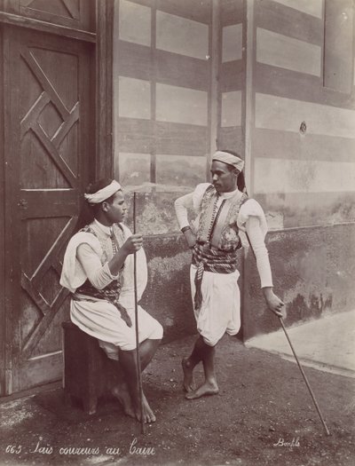 Sais coureurs al Cairo da Félix Bonfils