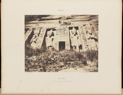 Abou-Sembil. Petit Spéos - Parte centrale della facciata da Félix Teynard