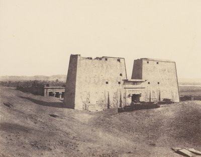 Edfou Apollonopolis Magna, vista generale del tempio da Félix Teynard