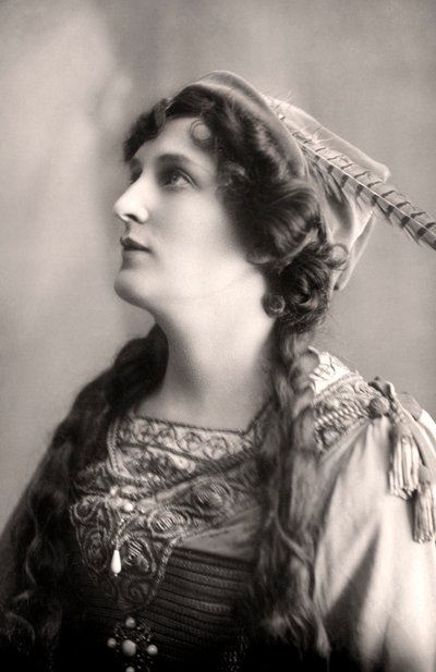 Evelyn Millard 1869-1941, attrice inglese, inizio XX secolo da Foulsham and Banfield
