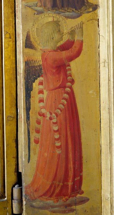 Angelo che suona una tromba (dettaglio) da Fra  Angelico