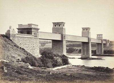 Bangor, il ponte Britannia, da Anglesey (258) da Francis Bedford