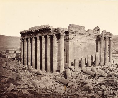 Il Tempio di Giove, Baalbek, da nord-ovest da Francis Bedford
