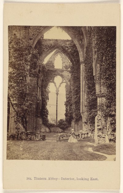 Abbazia di Tintern - interno, vista verso est da Francis Bedford