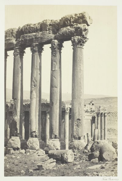 Le grandi colonne e il tempio minore, Baalbec, 1857 da Francis Frith