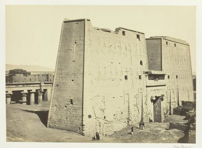 Il Grande Pilone a Edfou, Alto Egitto, 1857 da Francis Frith