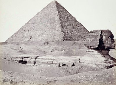 La Grande Piramide, con la Sfinge in primo piano, El-Geezah da Francis Frith