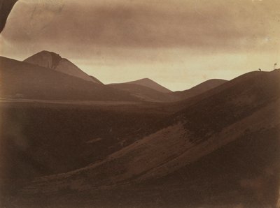 Paesaggio scuro con colline, c. 1857 da Frank Chauvassaignes