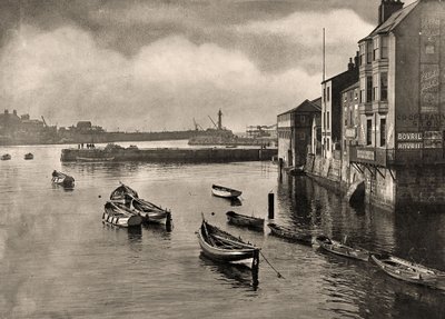 Veduta del porto, Whitby, North Yorkshire, c1889 da Frank Meadow Sutcliffe
