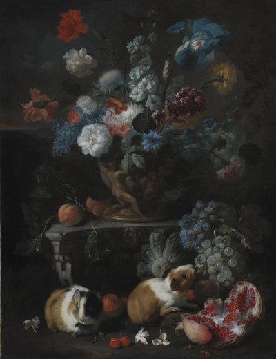 Composizione floreale con porcellini d