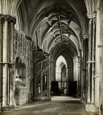 Cattedrale di Ely: Navata nord del coro verso ovest da Frederick H. Evans