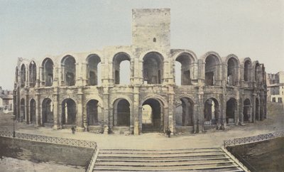 Arles, Anfiteatro, vista esterna da French Photographer