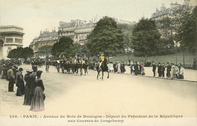 Partenza del Presidente della Francia, Ippodromo di Longchamp, Parigi da French Photographer