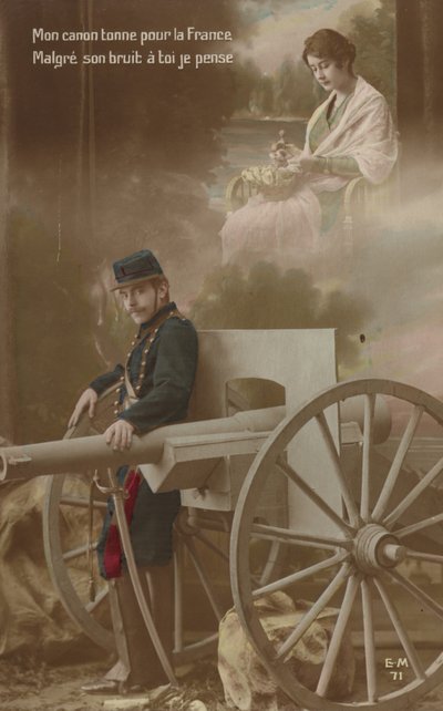 Nonostante il rumore dei cannoni, per la Francia penso a te da French Photographer