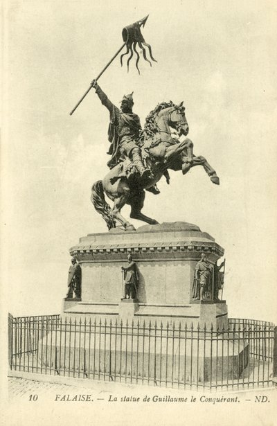 Falaise, La statua di Guglielmo il Conquistatore, ND da French Photographer