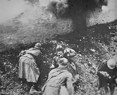 Fanteria francese sotto il fuoco dell