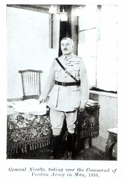 Il generale Robert Nivelle assume il comando dell