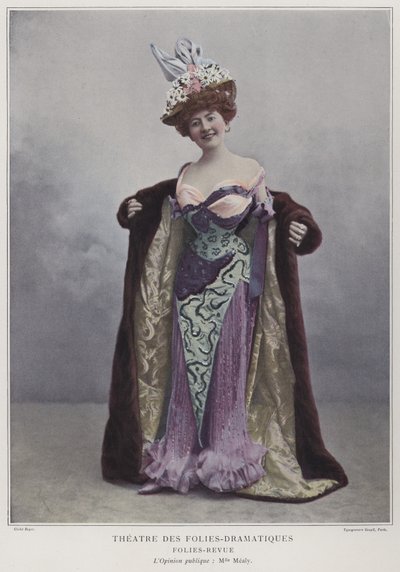 Juliette Mealy, attrice e cantante francese da French Photographer