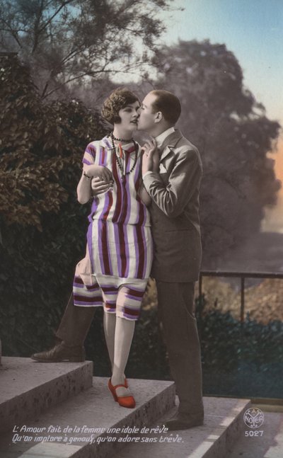 Coppia che si bacia da French Photographer