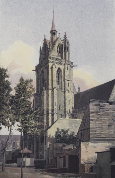 La Ferte-Bernard, Chiesa N D des Marais Campanile, lato N O da French Photographer