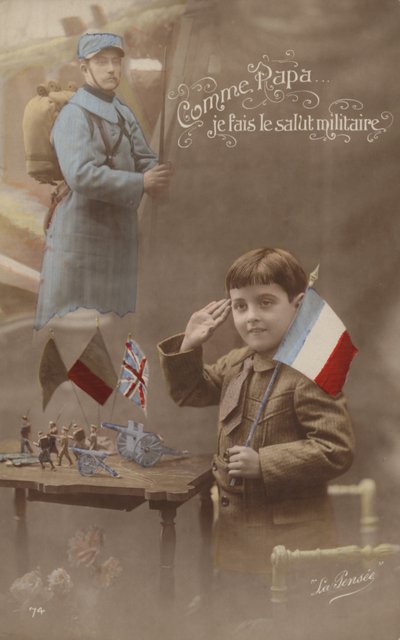 Come padre, do il saluto militare da French Photographer