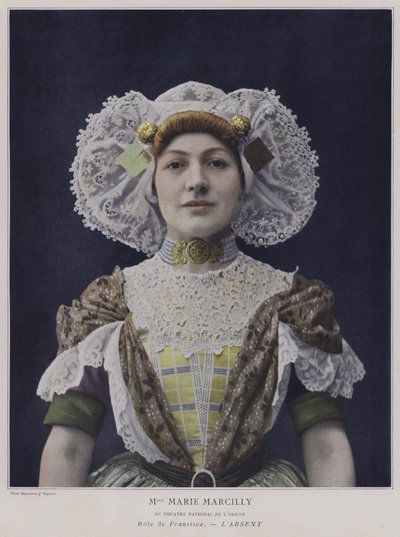 Marie Marcilly come Francisca in L