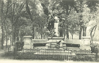 Monumento del Favolista La Fontaine, Jardin du Luxembourg da French Photographer