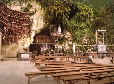 Nostra Signora di Lourdes da French Photographer