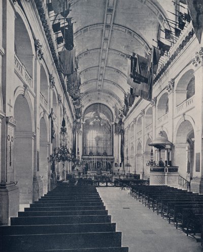 Parigi: Auditorium della Chiesa degli Invalides da French Photographer