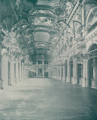 Parigi: La Sala da Ballo, Hotel de Ville da French Photographer