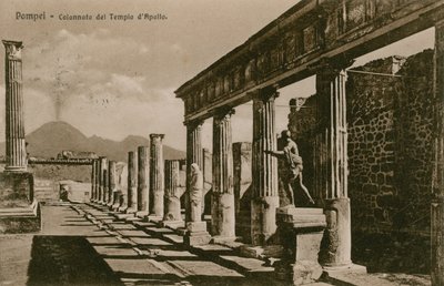 Pompei - colonnato del Tempio di Apollo da French Photographer