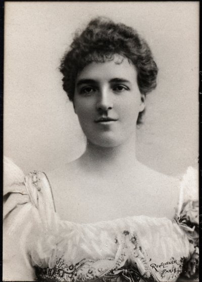 Ritratto di Maria Amelia, Regina Consorte del Portogallo da French Photographer