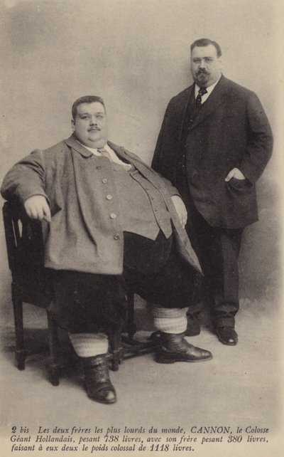 I due fratelli più pesanti del mondo, con un peso totale di 1118 libbre da French Photographer
